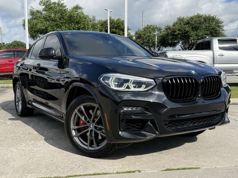 Used 2021 BMW X4 M40i w/ Executive Package AWD/4WD image 2