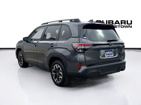 Used 2026 Subaru Forester Premium AWD/4WD image 5