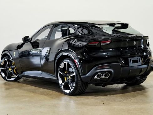 Used 2025 Ferrari Purosangue image 7