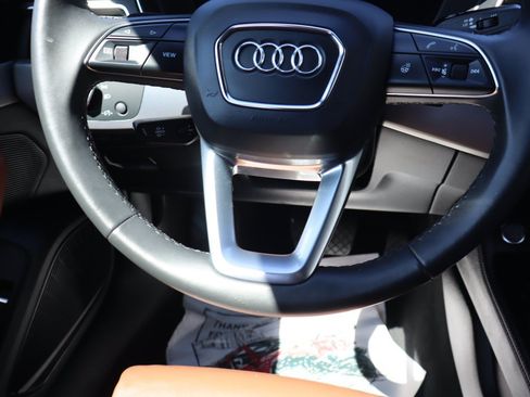 Used 2022 Audi A4 2.0T Premium Plus w/ Premium Plus Package AWD/4WD image 16