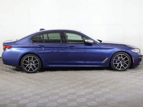 Used 2022 BMW M550i xDrive w/ Premium Package image 23