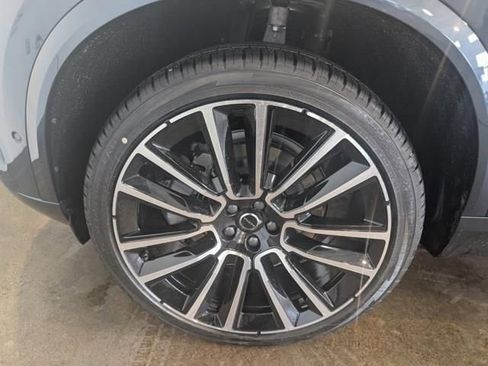 New 2026 Volvo XC90 B6 Ultra w/ Protection Package AWD/4WD image 7
