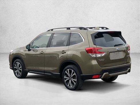 Certified 2023 Subaru Forester Limited image 9