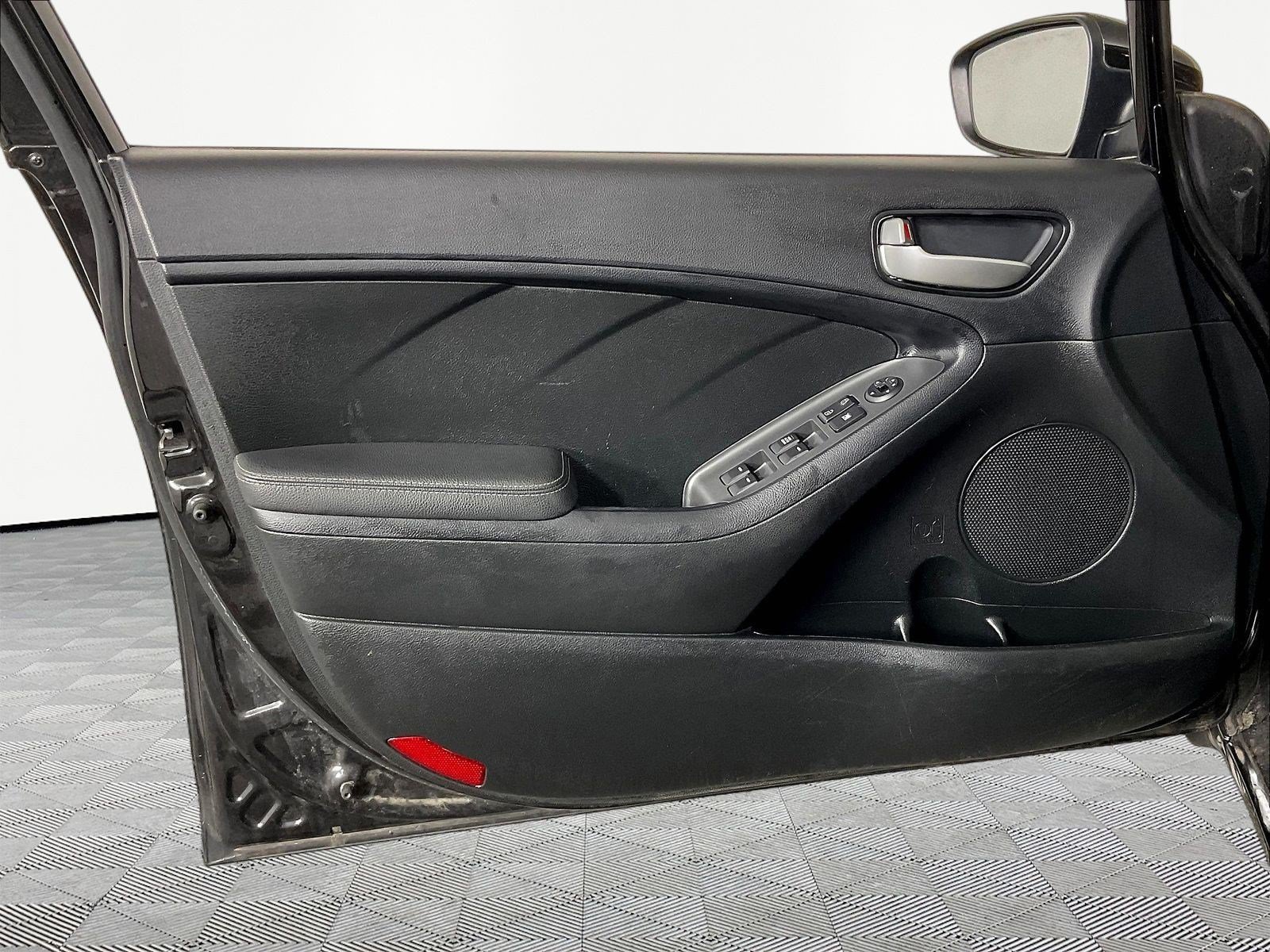 Used 2018 Kia Forte LX w/ LX Popular Package FWD image 20