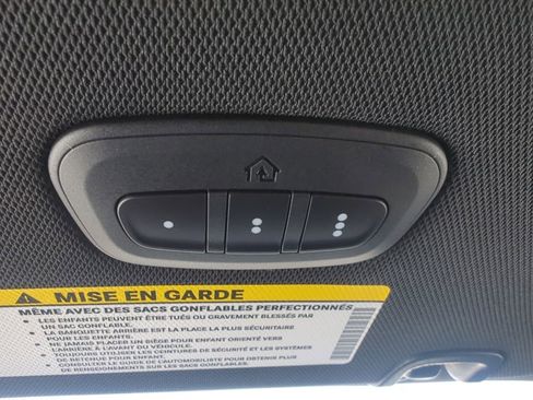 New 2026 Chrysler Pacifica Select w/ S Appearance Package image 20