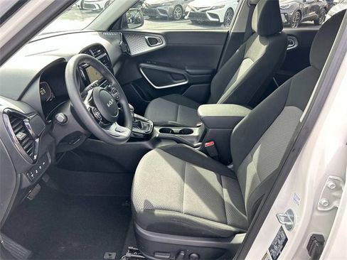 Used 2024 Kia Soul S image 20
