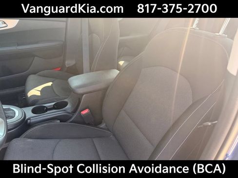 Certified 2022 Kia Forte LXS w/ LXS Technology Package FWD image 13
