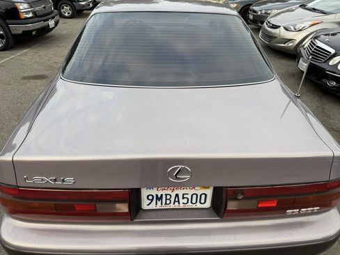 Used 1992 Lexus ES 330 image 5