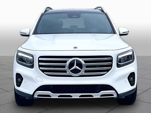 Used 2025 Mercedes-Benz GLB 250 image 4