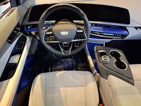 New 2026 Cadillac Optiq Sport 2 RWD image 5