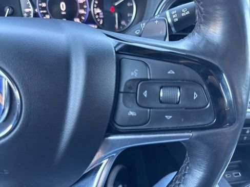 Used 2024 Buick Enclave Premium image 16