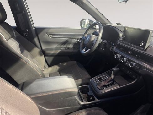 Used 2025 Honda CR-V Sport image 15