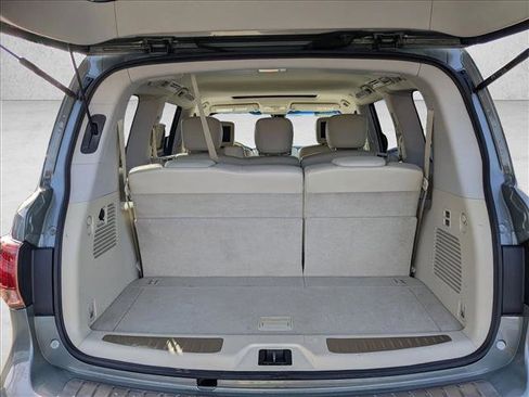 Used 2012 INFINITI QX56 4WD w/ Deluxe Touring Pkg image 6
