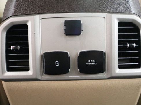 Used 2020 Ford F150 Lariat RWD image 67
