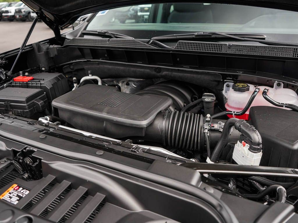 New 2026 Chevrolet Silverado 1500 RST w/ RST All Star Premium Package AWD/4WD image 7