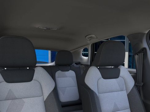 New 2026 Chevrolet Trax LS w/ LS Convenience Package FWD image 27