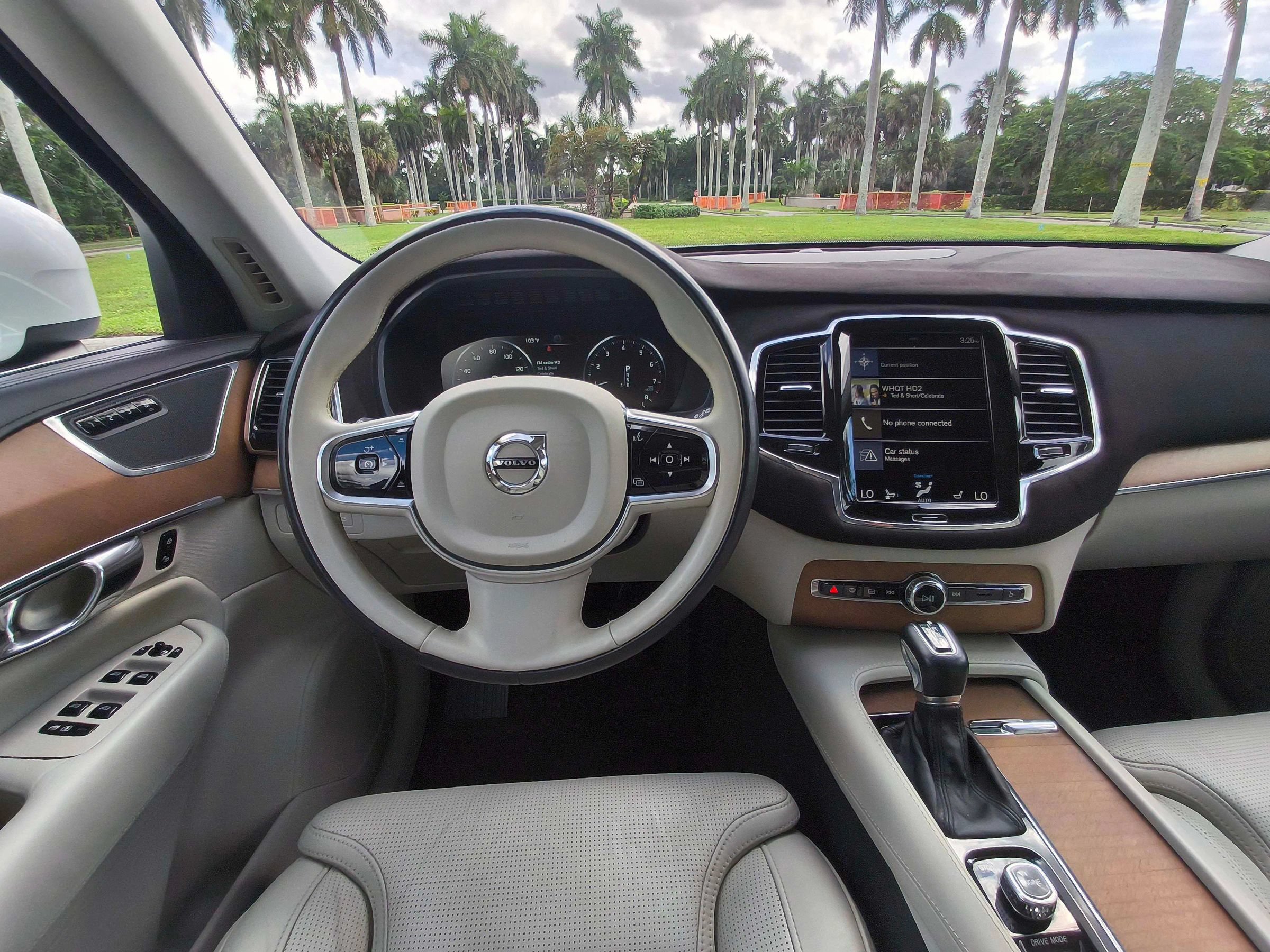 Used 2016 Volvo XC90 T6 Inscription AWD/4WD image 30