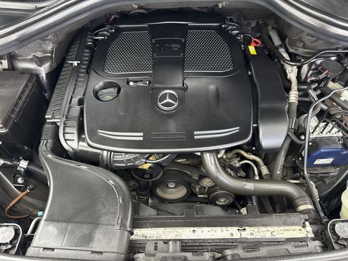 Used 2018 Mercedes-Benz GLE 350 4MATIC w/ Premium 1 Package image 54