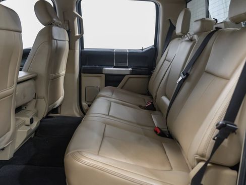 Used 2020 Ford F250 Lariat w/ Lariat Value Package AWD/4WD image 38
