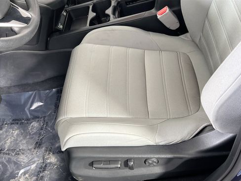 Used 2022 Honda CR-V EX image 18