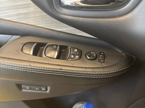 Used 2017 Nissan Murano SL w/ SL Technology Package AWD/4WD image 17