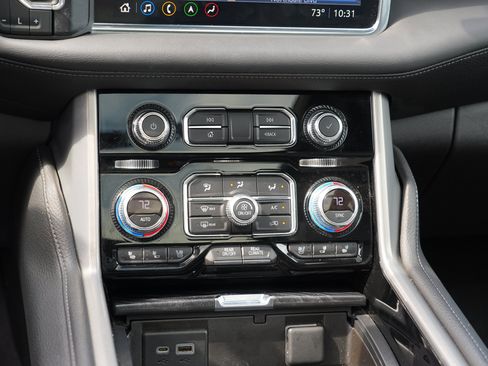 Used 2021 GMC Yukon Denali AWD/4WD image 23