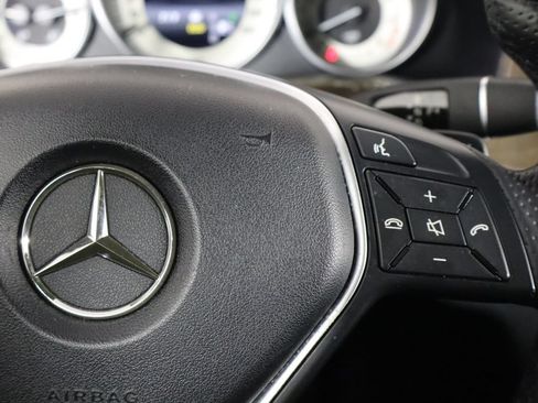 Used 2014 Mercedes-Benz E 550 4MATIC Sedan image 10