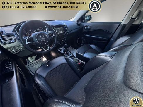 Used 2021 Jeep Compass Latitude AWD/4WD image 10