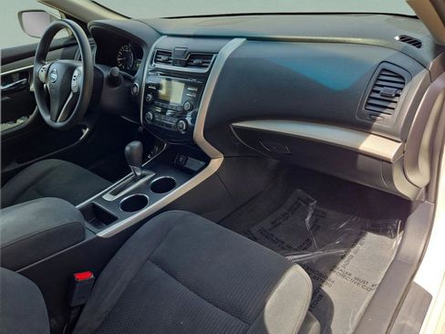 Used 2015 Nissan Altima 2.5 S w/ Power Driver Seat Package image 28