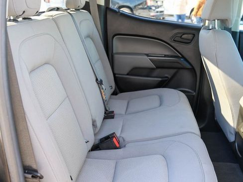 Used 2021 Chevrolet Colorado W/T image 16