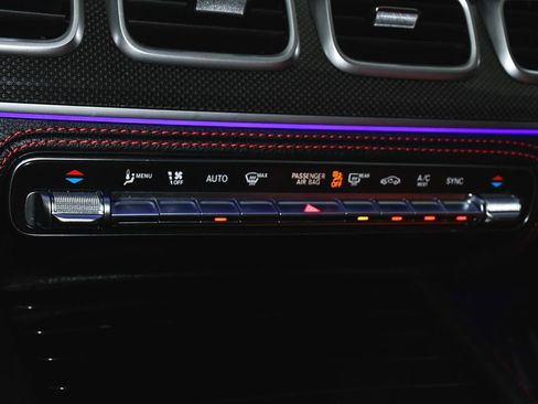 Used 2023 Mercedes-Benz GLE 53 AMG 4MATIC Coupe image 40