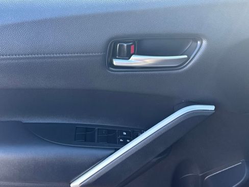 Used 2025 Toyota Corolla Cross AWD Hybrid image 34