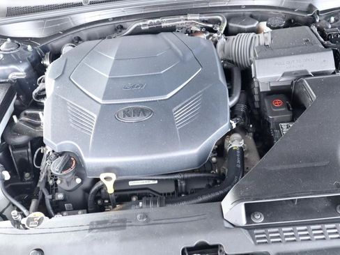 Used 2017 Kia Cadenza Technology FWD image 44