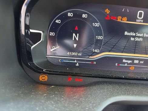 Used 2023 GMC Yukon Denali Ultimate w/ LPO, Floor Liner Package image 18