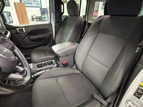 Used 2022 Jeep Wrangler Unlimited Sport AWD/4WD image 11
