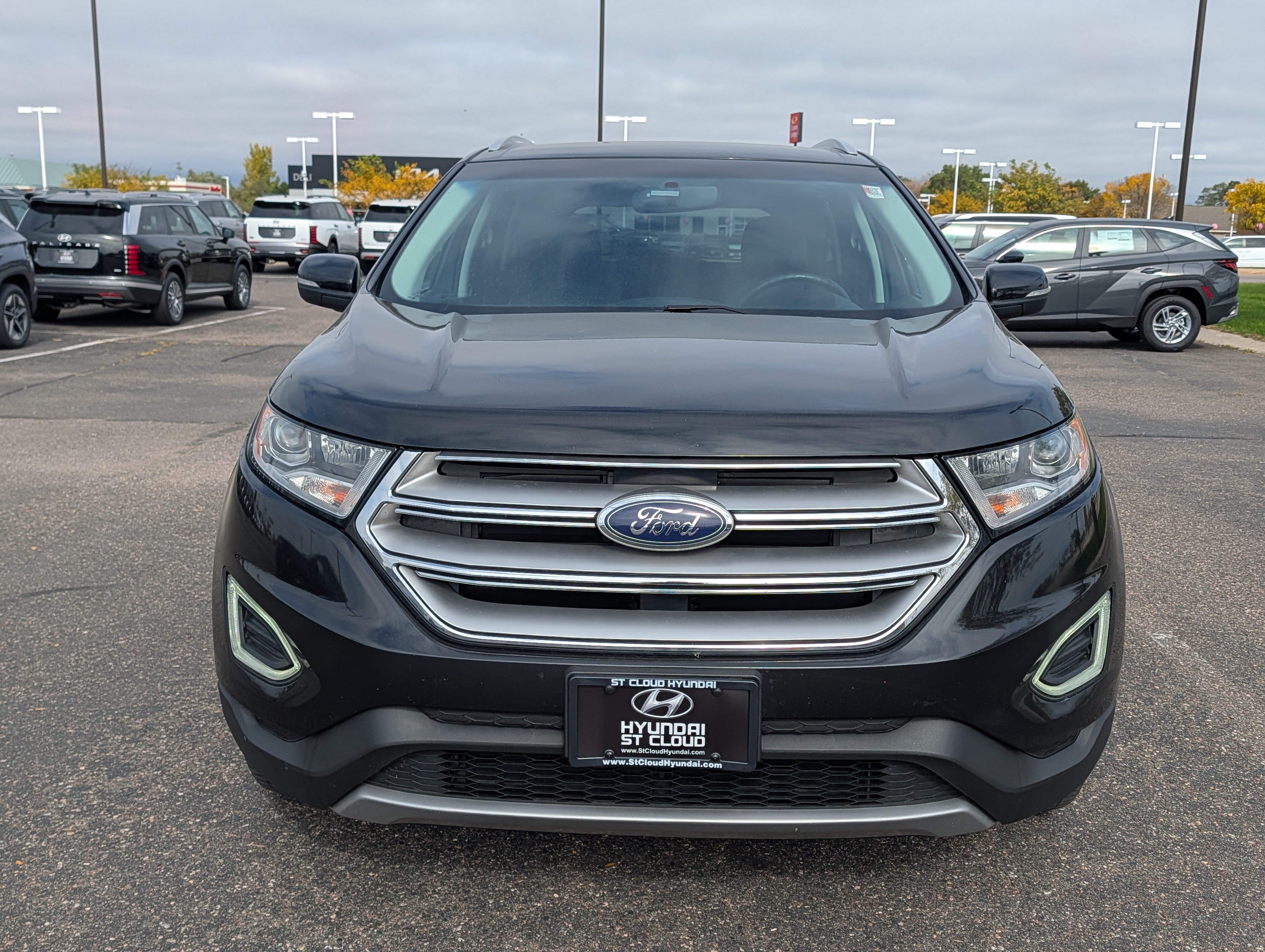Used 2015 Ford Edge Titanium w/ Technology Package AWD/4WD image 8