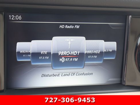 Certified 2020 Mercedes-Benz SLC 300 image 3