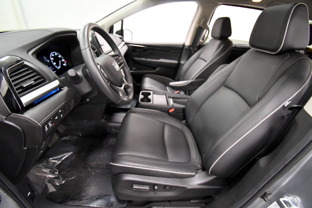 Certified 2026 Honda Odyssey Touring image 14
