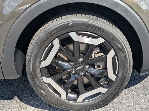 Used 2023 Kia Telluride S w/ S Sunroof Package FWD image 13