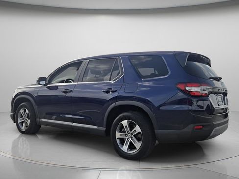 Used 2023 Honda Pilot EX-L image 8
