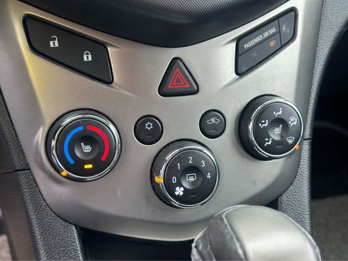 Used 2013 Chevrolet Sonic LTZ FWD image 15