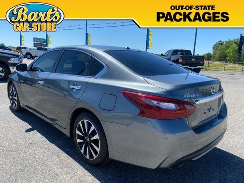 Used 2018 Nissan Altima 2.5 SL w/ 2.5 SL Technology Package FWD image 4
