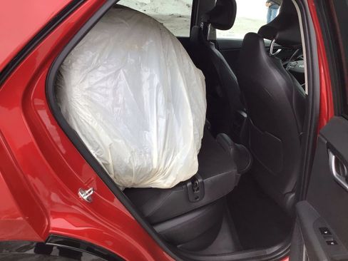 Used 2023 Kia Niro SX Touring image 28