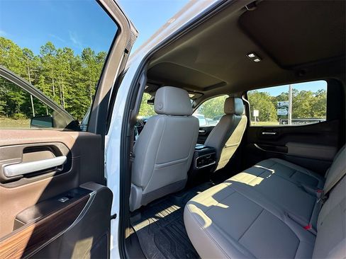 Certified 2019 GMC Sierra 1500 SLT w/ SLT Premium Plus Package image 17