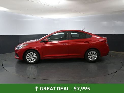 Used 2021 Hyundai Accent SE FWD image 10