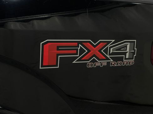 Used 2018 Ford F150 Lariat w/ Equipment Group 502A Luxury image 38