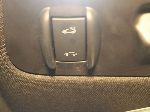 Used 2018 Chevrolet Camaro LT image 24