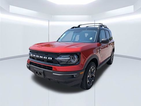 Used 2024 Ford Bronco Sport Outer Banks AWD/4WD image 9