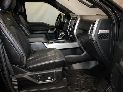 Used 2015 Ford F150 Platinum image 13
