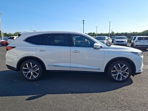 Certified 2024 Acura MDX SH-AWD w/ Technology Package image 7